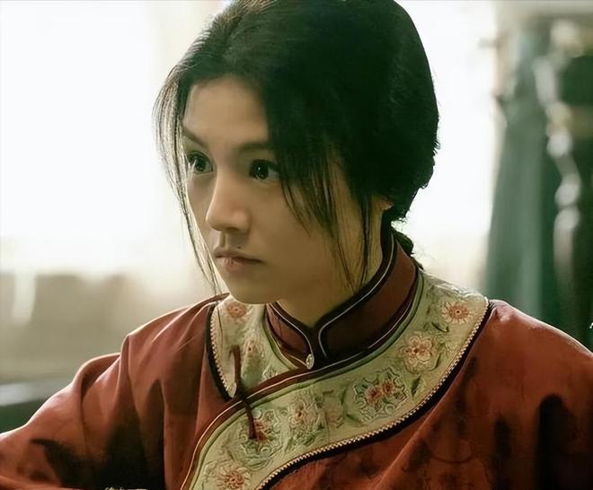 齐聚但凡春夏拉胯点都压不住6位女配开元棋牌《人生若如初见》7位美女(图16)